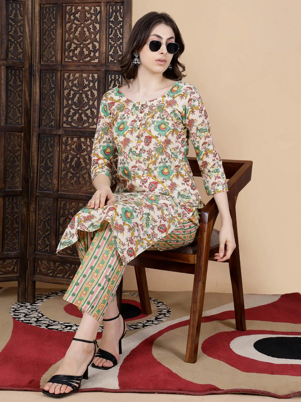 Ethnic Wear Cotton Kurti and Pant Set – Premium Fabric Texture