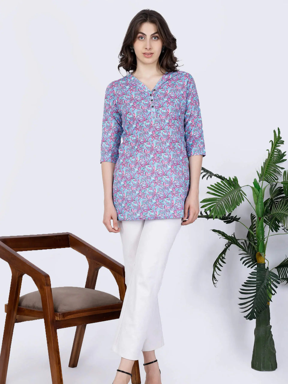 Model Wearing Rabric Floral Cotton Short Kurti – Stylish Look