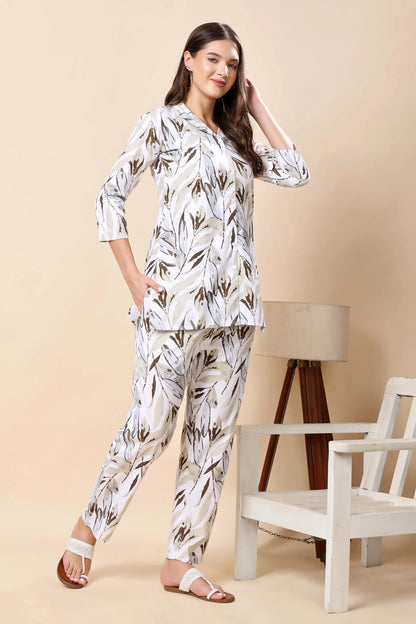 Travel-ready Light Yellow Leaf Print Co-ord Set for Women