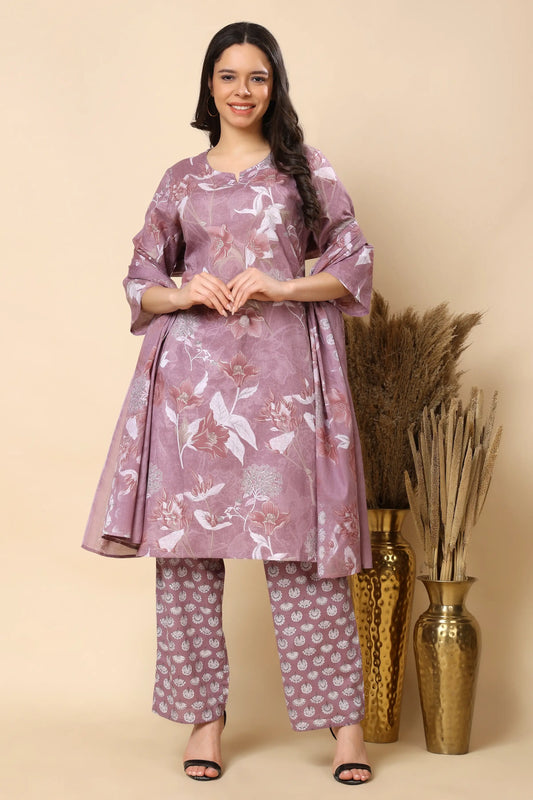 Women mauve floral kurta pant set with dupatta front view