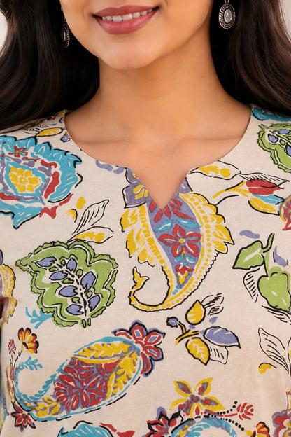 Close-up of Rabric beige Cotton Flex floral paisley printed short top with V notch neck design for women