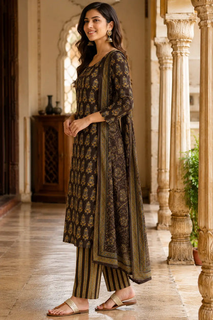 Side angle view of Rabric brown cotton straight fit kurta pant set with dupatta and 3-4 sleeves