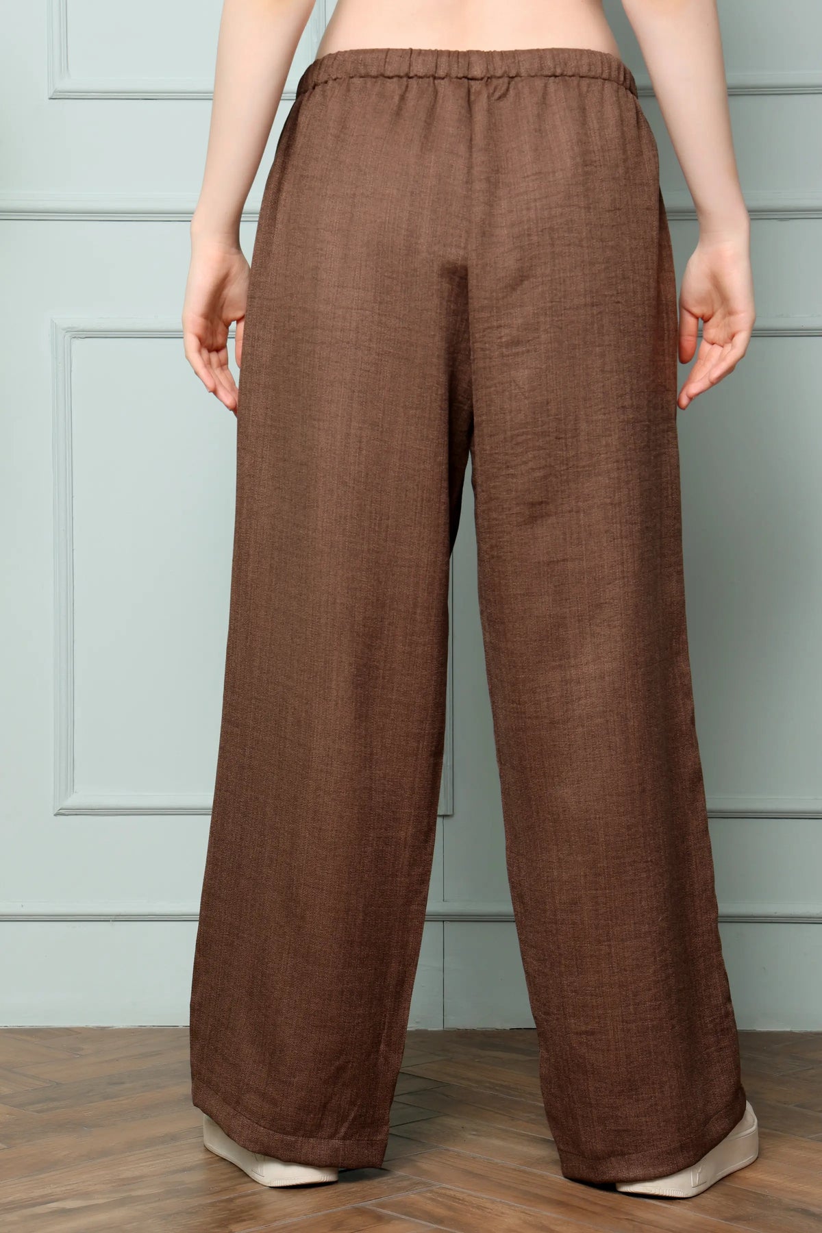 RABRIC chocolate brown linen wide leg trousers for women back view showing relaxed broad fit