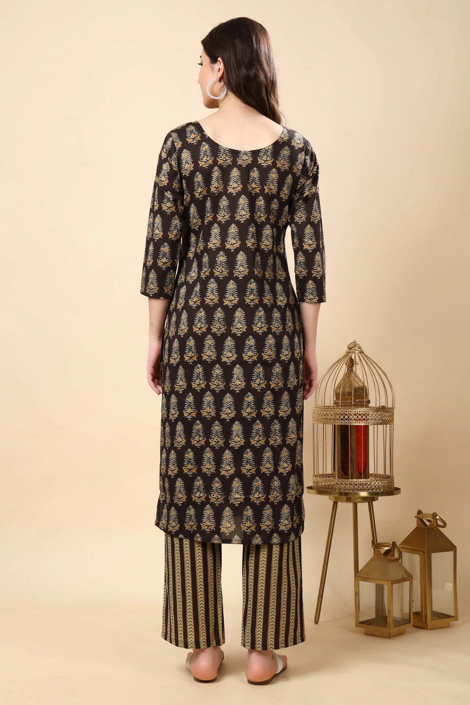 Back view of Rabric Brown Printed Cotton Kurti Set