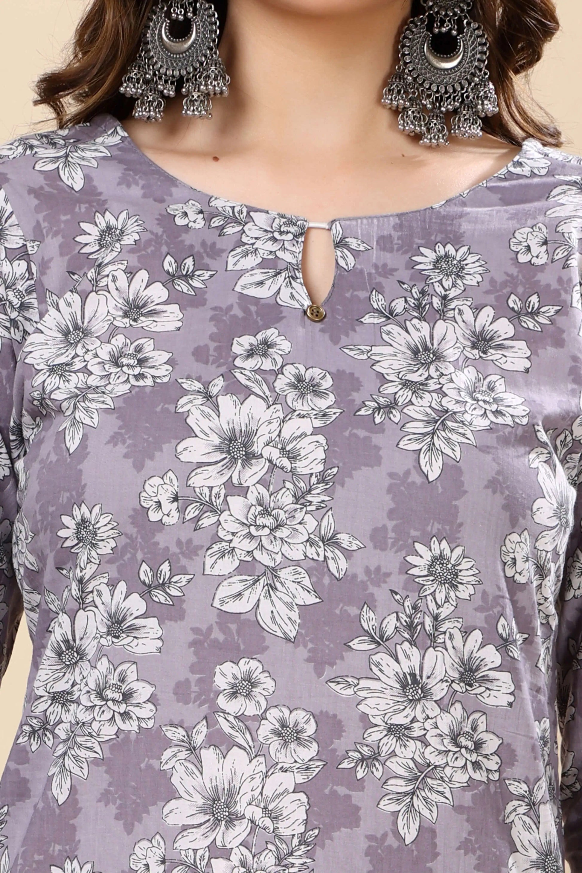 Elegant grey floral long kurta with straight pants for women