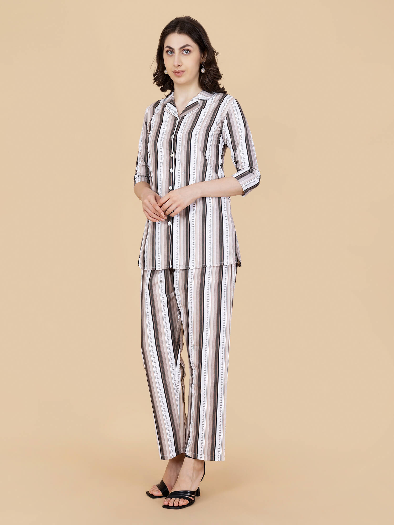 Side pocket detail of premium cotton pant – Rabric co-ord set