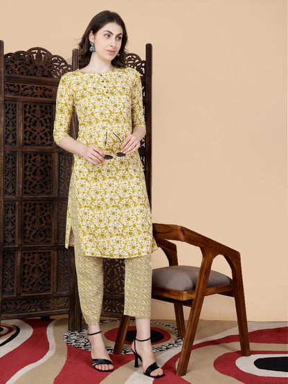 Modern Ethnic Kurti Set with Chevron Pattern Pants