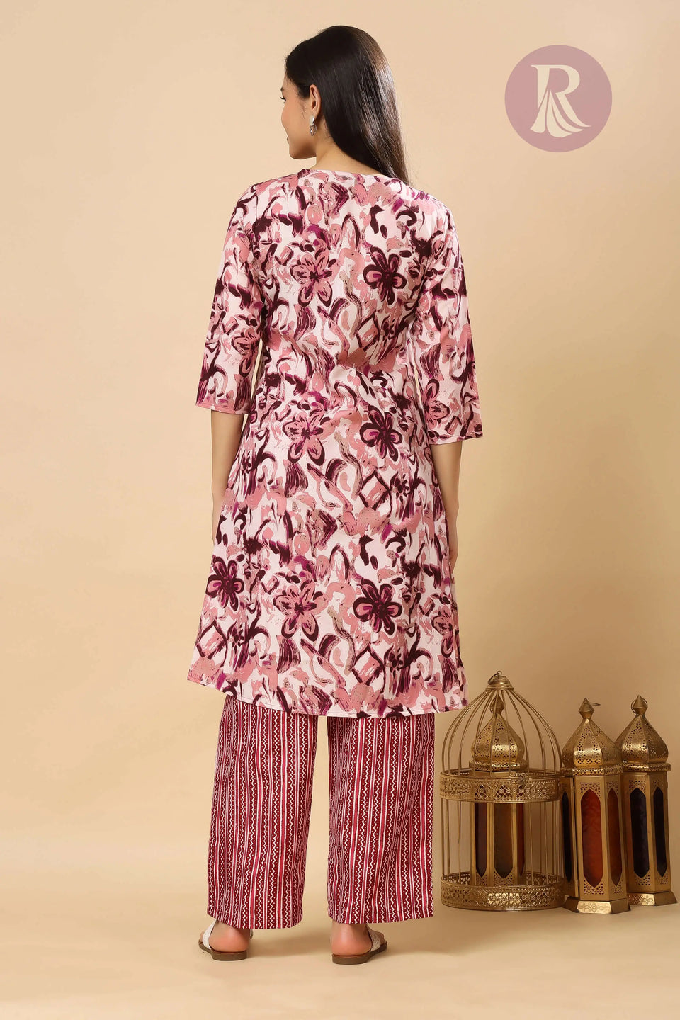 Back view of floral printed cotton slub kurta pant set for women by Rabric