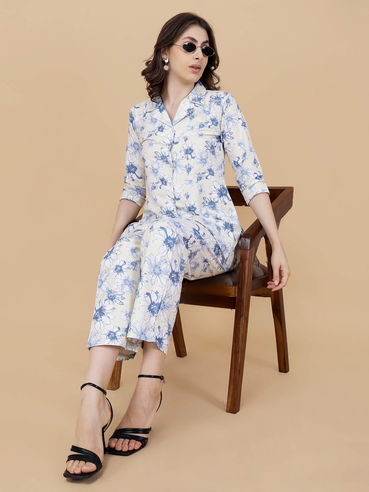 Premium Glace Cotton Fabric Texture in Light Yellow Blue Floral Print