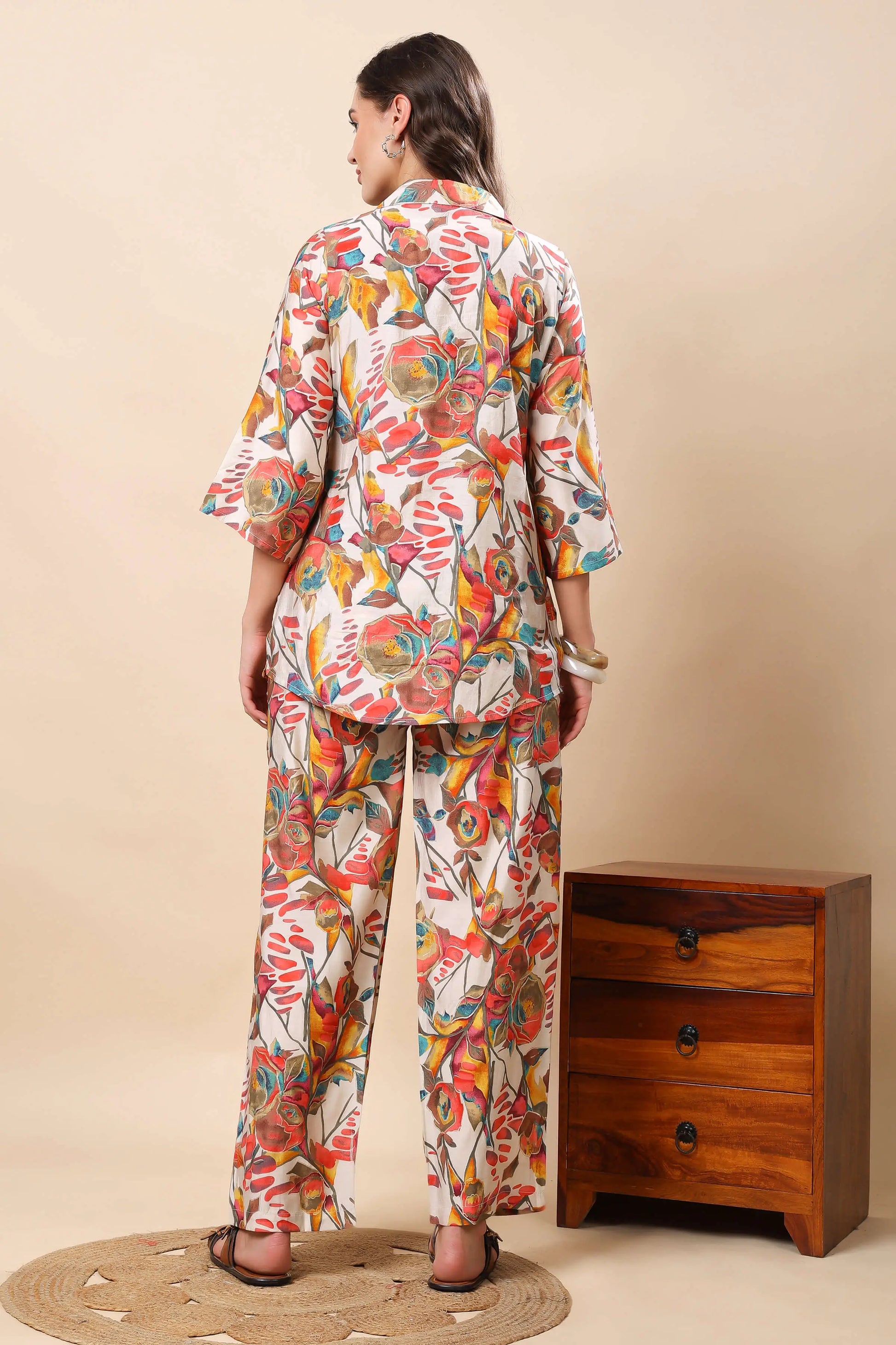 Golden button detailing on Rabric muslin co-ord set top