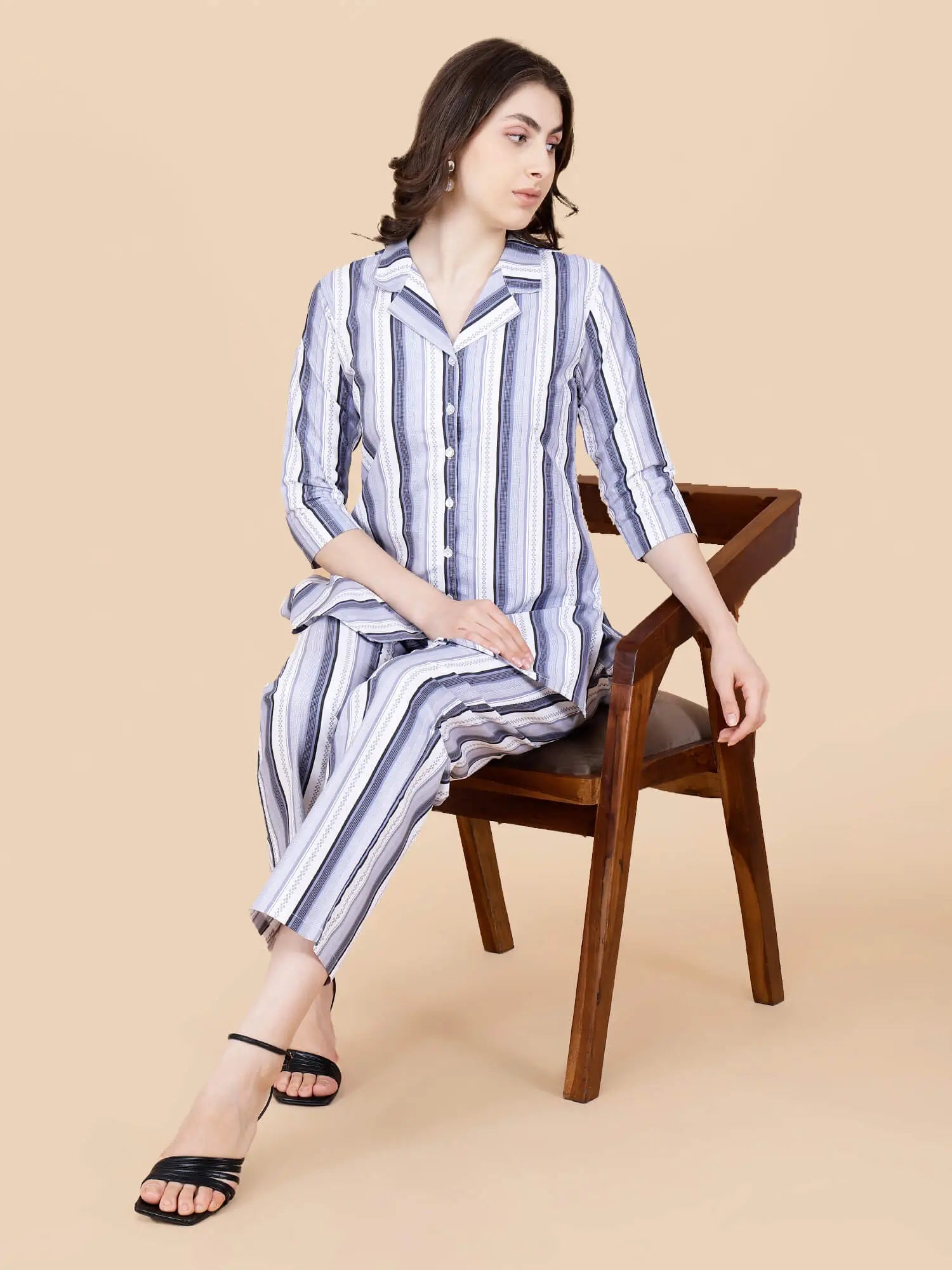 Stylish nightwear and casualwear Rabric blue striped co-ord set