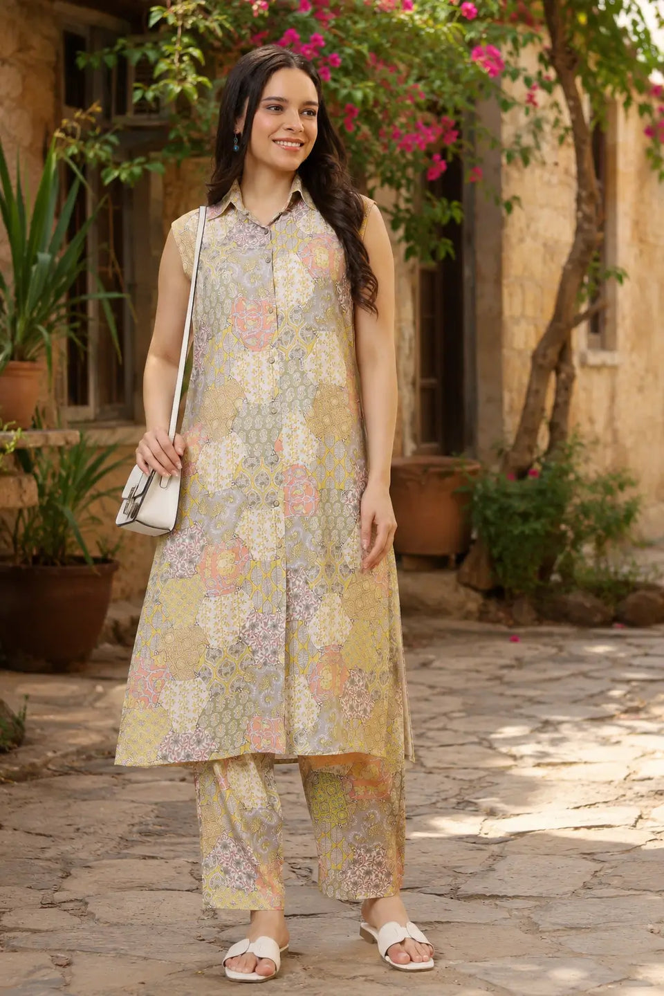 RABRIC pastel printed sleeveless kurta pant co-ord set for women front view summer ethnic wear