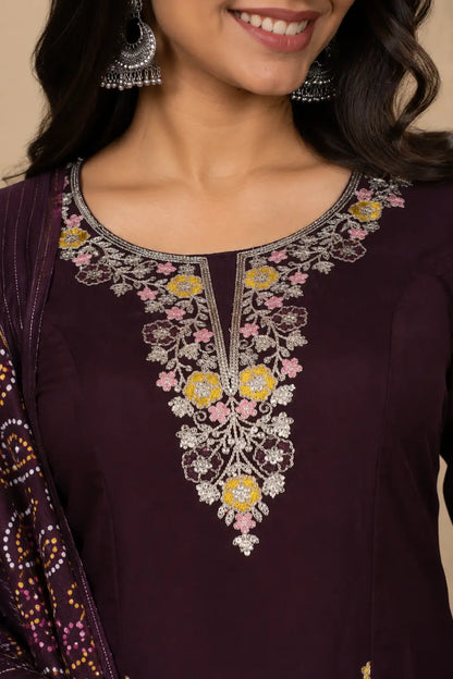 Closeup embroidered neck design on deep plum cotton kurta set for women by Rabric with floral thread embroidery