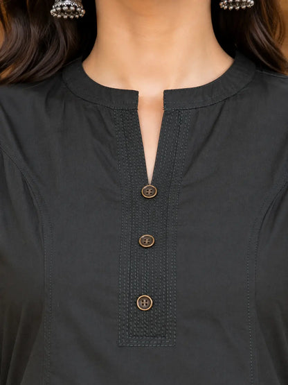 Closeup stylish neck design of Rabric dark charcoal popline cotton women kurti with button detailing