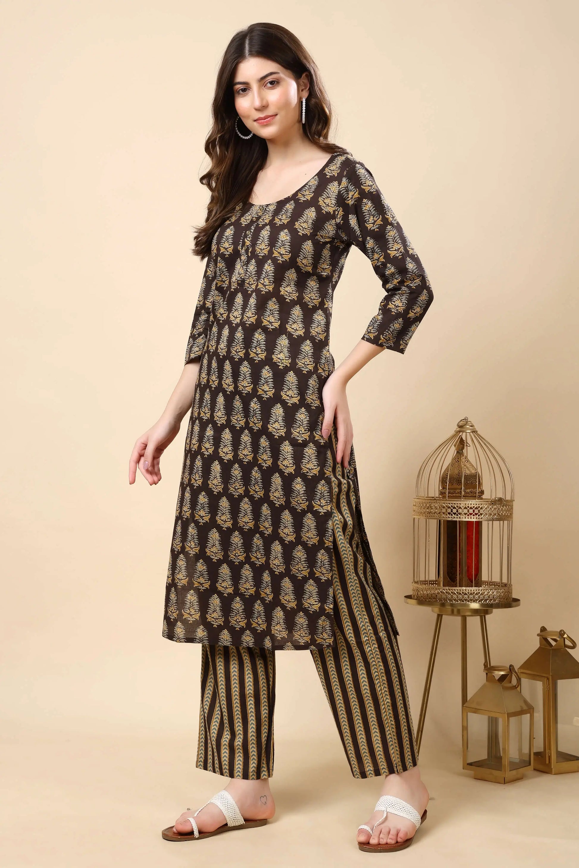 Premium Ethnic Wear for Women – Rabric Cotton Kurti Set