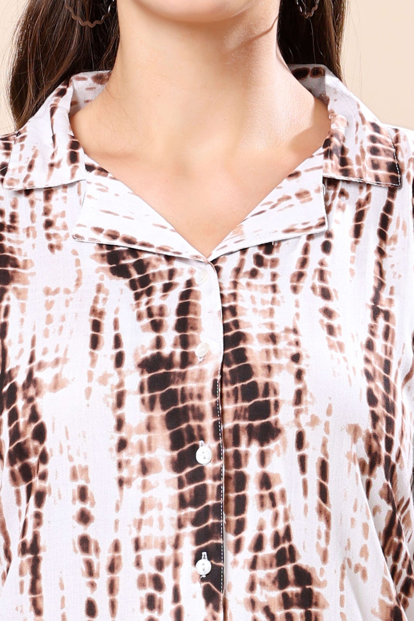 Rabric women’s shirt top and pant co-ord set in brown and white print