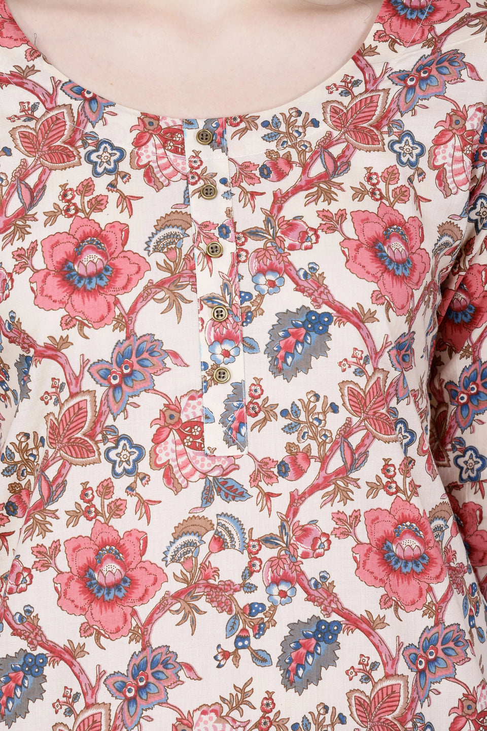 Round neck cotton kurti with brass buttons – Rabric collection