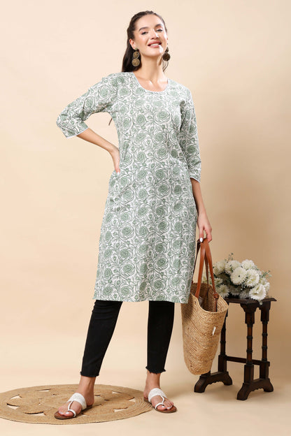 Close-up of round neck with lace detailing on Rabric floral kurti