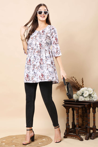Women Styling Rabric Short Kurti with Black Jeans