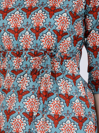 Close-up of V-neck design on Premium Red & Blue Short Kurti