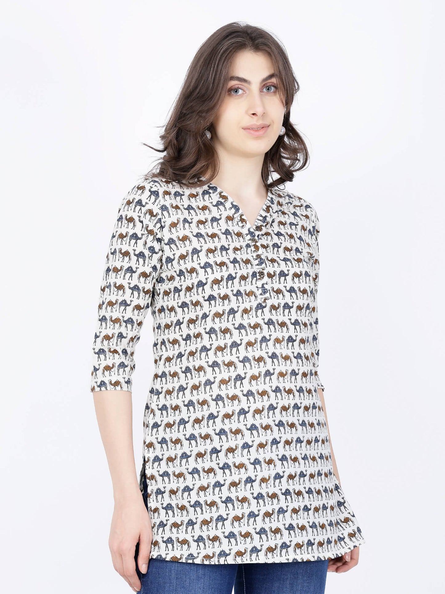 Model wearing Rabric cotton short kurti for casual look