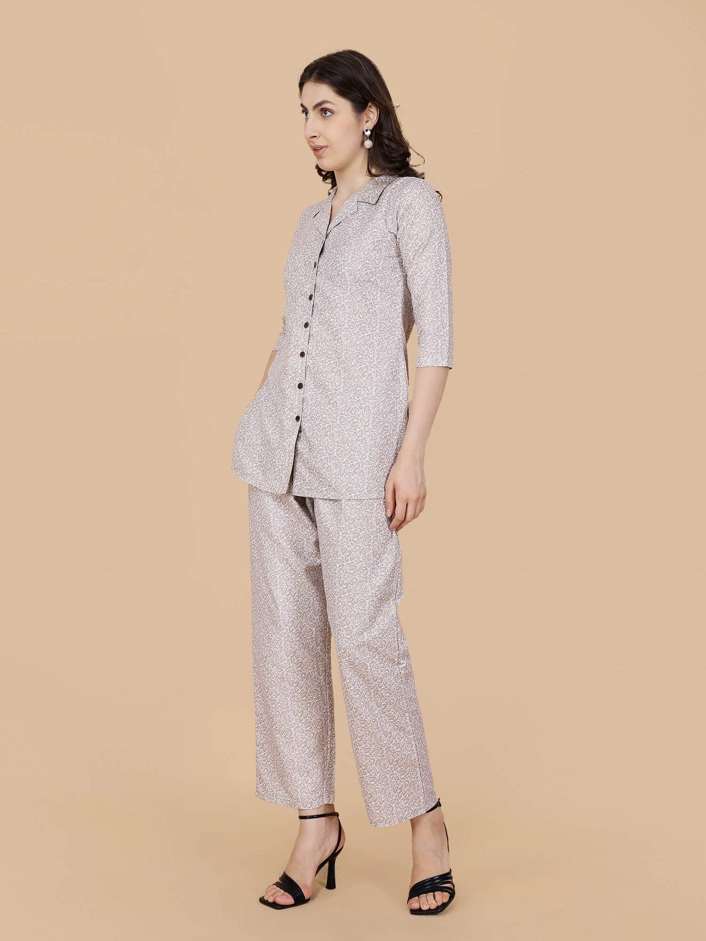 Comfortable Beige Travel Wear Cotton Co-ord Set for Women