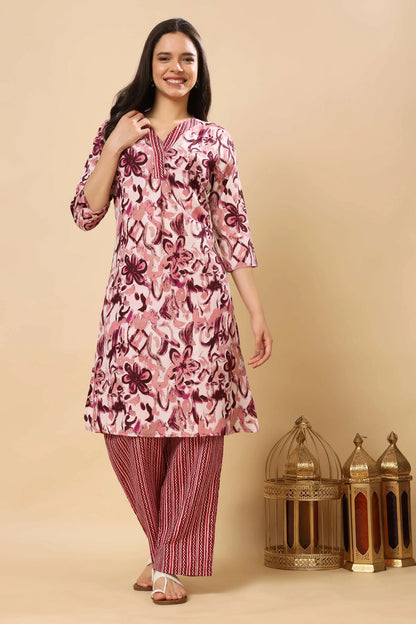 Front view of Rabric women’s cotton slub kurta pant set in pink and maroon floral print for daily wear and summer ethnic outfits
