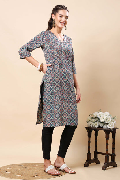 Side view of Rabric premium cotton kurti in blue and beige print