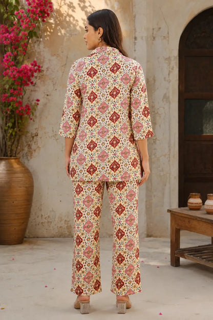Back view of Rabric women cream maroon floral printed rayon co-ord set with short shirt and straight pants