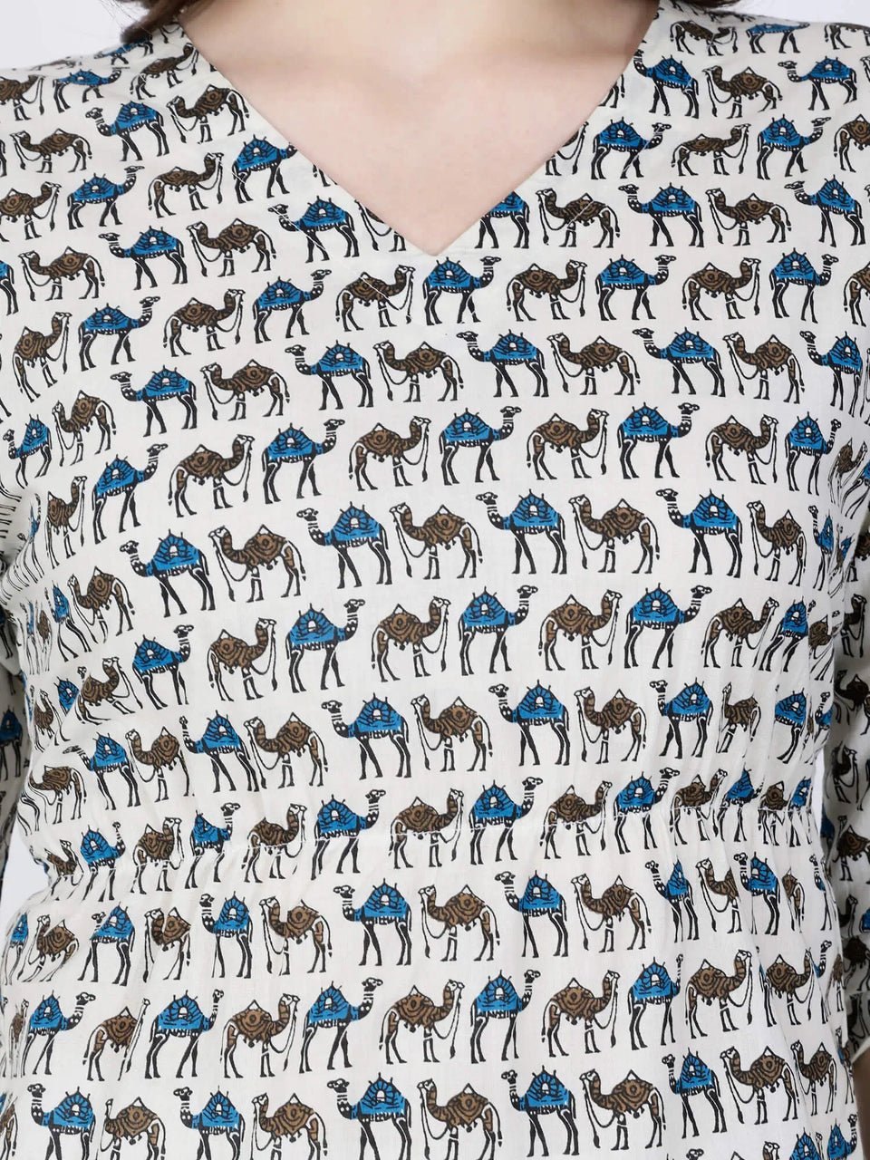 Close-up of V Neck and Elastic Waist Kurti Detailing by Rabric