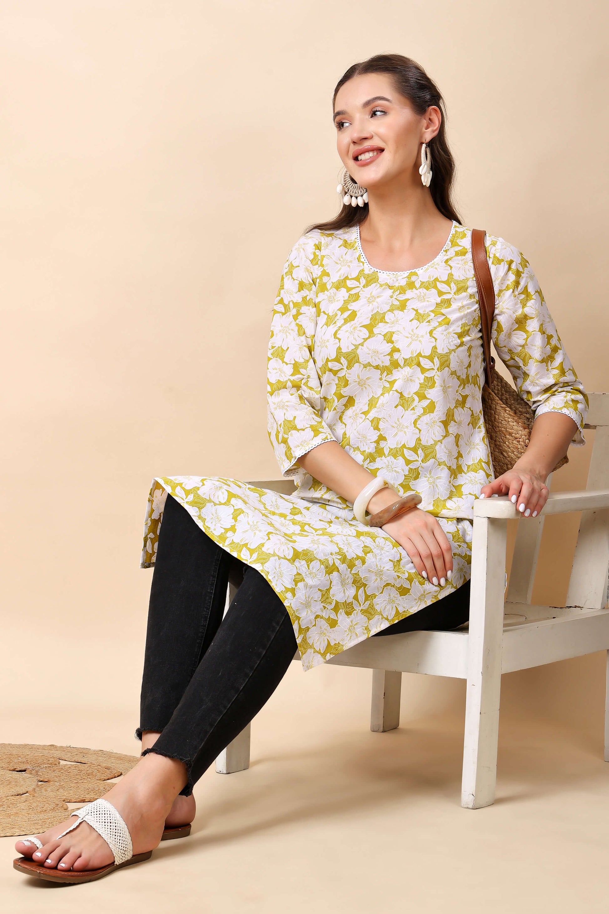 Model Wearing Rabric Floral Cotton Kurti with Black Leggings – Ethnic Look