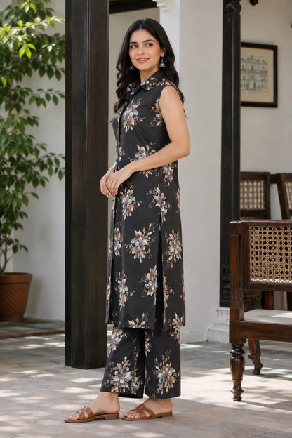 Side view of Rabric women’s black floral co-ord set with wide pants