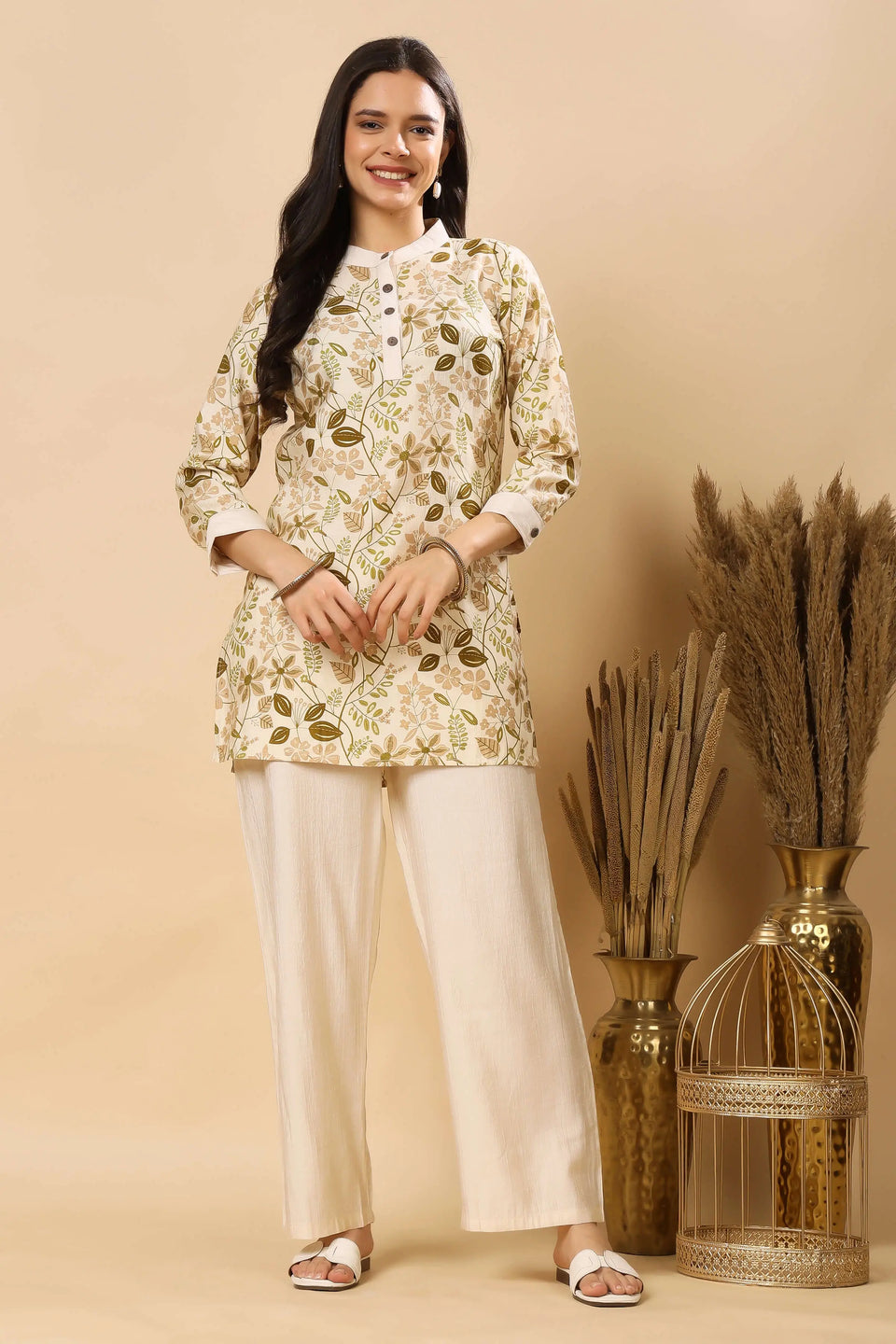 Rabric women’s Vertican Silk co-ord set in cream floral print, front view – trendy women’s co-ord set 2025