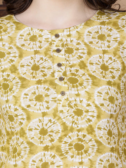 Close-up of Round Neck Kurti with Brass Wooden Buttons