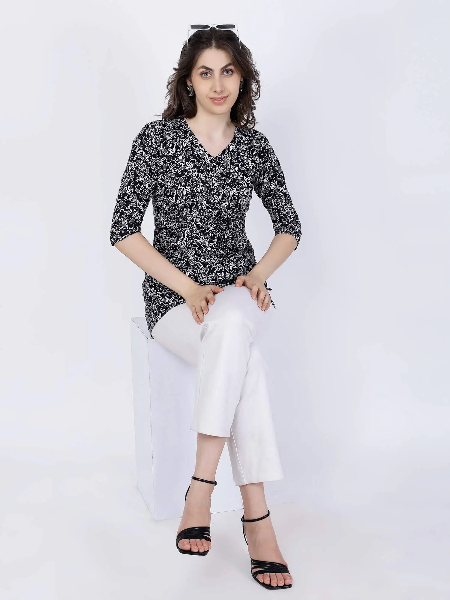 Full look of Premium Floral Cotton Short Kurti by Rabric