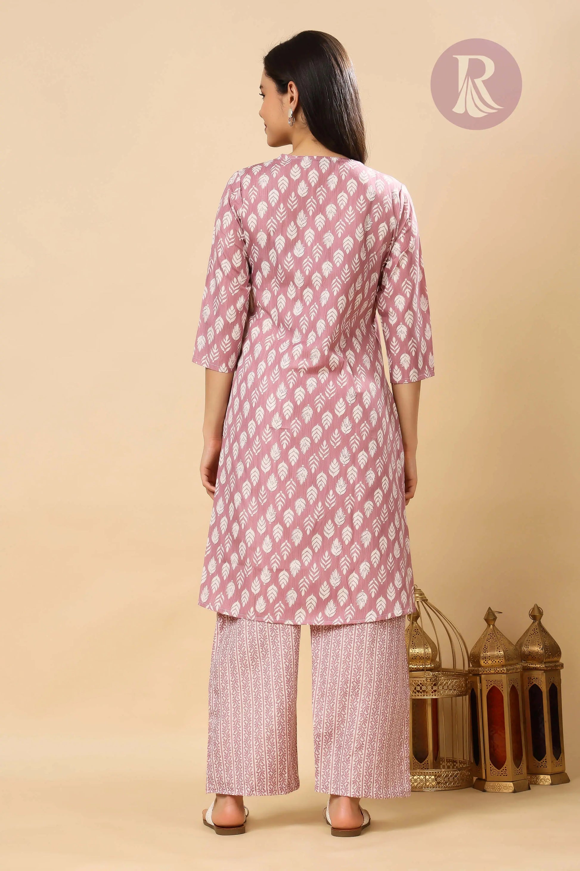 Stylish two-piece cotton slub kurta set in pink for women