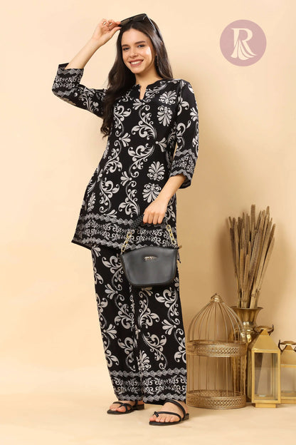 Women’s printed co-ord set with right-side pocket in vertican silk pants
