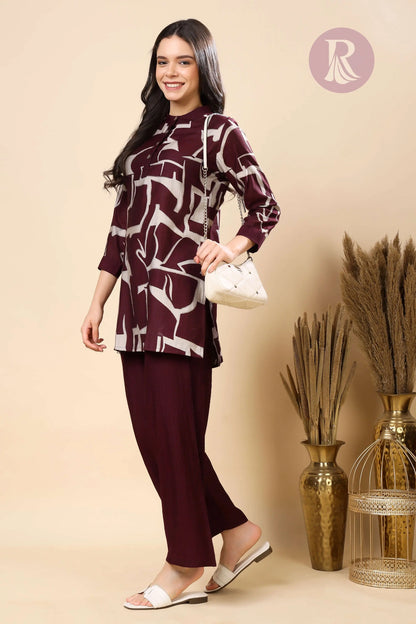 Rabric women’s co-ord set with side pocket in Vertican silk pants