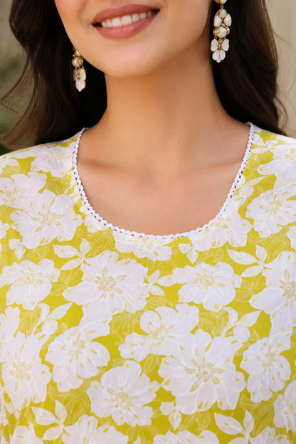 Close up of stylish round neck design on yellow and white floral cotton kurti by Rabric for women
